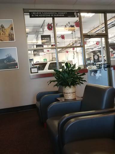 Tire Shop «Firestone Complete Auto Care», reviews and photos, 11035 N Michigan Rd, Zionsville, IN 46077, USA