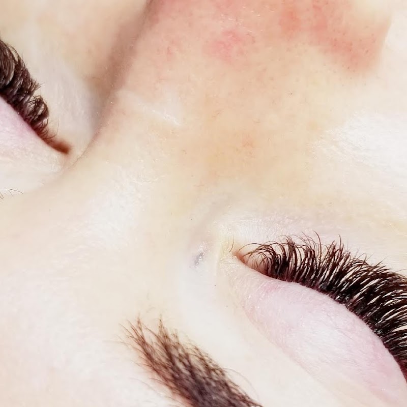 Lash'Elle Permanent Makeup and Eyelash Extensions