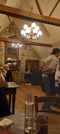 Atmosphère du Restaurant Auberge de l'Enchanterie à Le Vast - n°9