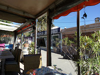 Atmosphère du Restaurant français Le Nautic Beach - restaurant & plage privée à La Croix-Valmer - n°11