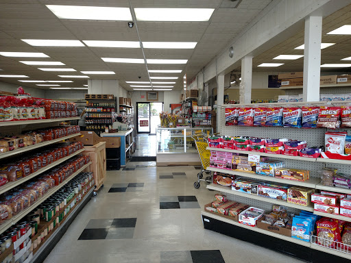 Grocery Store «Shop & Hop Discount Grocers», reviews and photos, 229 S 1st St, Shelton, WA 98584, USA