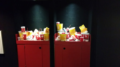 Movie Theater «Regal Cinemas Beaver Creek 12», reviews and photos, 1441 Beaver Creek Commons Dr, Apex, NC 27502, USA