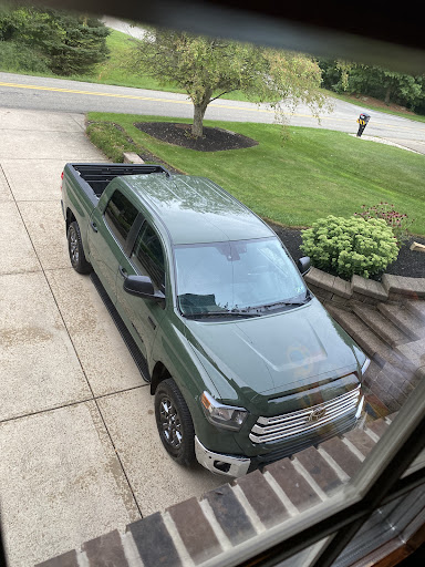 Toyota Dealer «North Hills Toyota», reviews and photos, 7401 McKnight Rd, Pittsburgh, PA 15237, USA