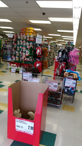 Pet Supply Store «Pet Supplies Plus», reviews and photos, 1500 E Court St Suite 720, Seguin, TX 78155, USA