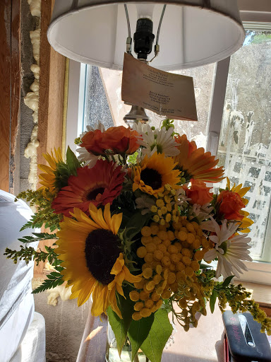 Florist «Caldwell Floral», reviews and photos, 103 S Kimball Ave, Caldwell, ID 83605, USA