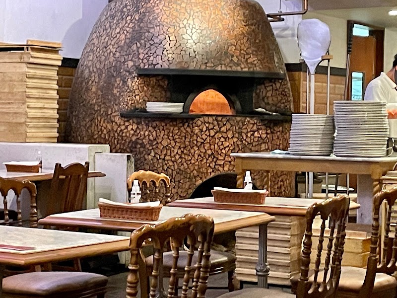 PIZZERIA CAPOLI