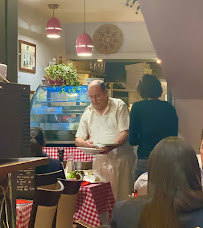 Atmosphère du Restaurant italien Trattoria dell'isola sarda à Paris - n°2
