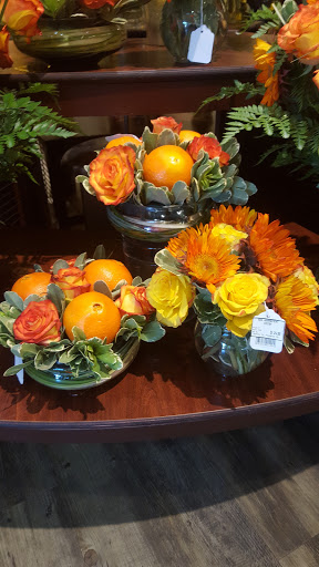 Grocery Store «Safeway», reviews and photos, 2090 Harbison Dr, Vacaville, CA 95687, USA