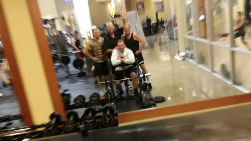 Golds Gym image
