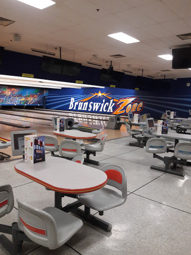 Bowling Alley «Brunswick Zone Lakeside Lanes», reviews and photos, 1254 Dougherty Ferry Rd, Valley Park, MO 63088, USA