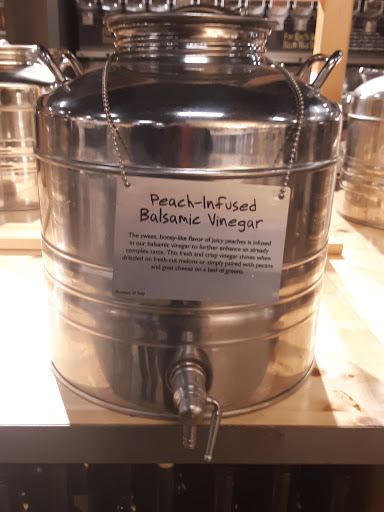 Supermarket «Giant Eagle Supermarket», reviews and photos, 22160 Center Ridge Rd, Rocky River, OH 44116, USA