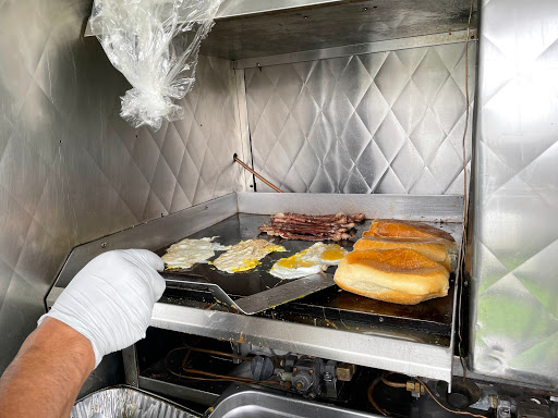 Flea Market «Neshanic Flea Market», reviews and photos, 100 Elm St, Branchburg, NJ 08853, USA