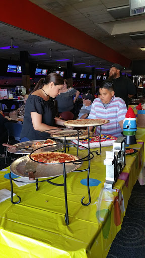 Bowling Alley «AMF Southwest Lanes», reviews and photos, 3610 Wible Rd, Bakersfield, CA 93309, USA