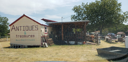 Three Chicks Treasures