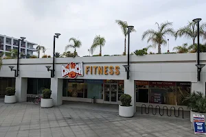 Crunch Fitness - Downtown Long Beach image