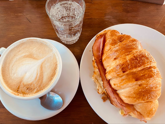 CAFFE BISTRO K