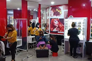 D'MOZE Salon Tanjung Duren image