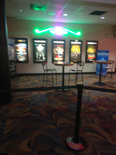 Movie Theater «Regal Cinemas Phillips Place 10», reviews and photos, 6911 Phillips Pl Ct, Charlotte, NC 28210, USA