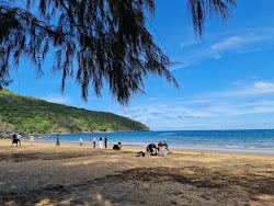 Fotografie cu Dam Trau Beach cu o linie de coastă spațioasă