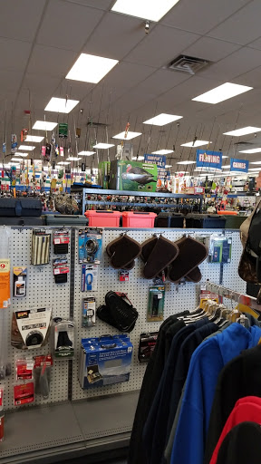 Sporting Goods Store «Big 5 Sporting Goods - Lakewood», reviews and photos, 7111 W Alameda Ave, Lakewood, CO 80226, USA