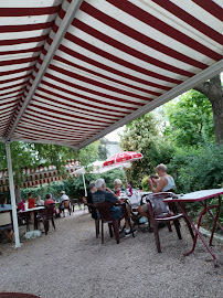 Atmosphère du Restaurant français Restaurant Chez Mémère -restaurant chez mémère la suite -l’appart de mémère à Bellerive-sur-Allier - n°14