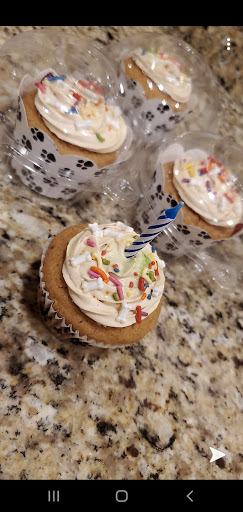 Pet Supply Store «Lazy Creek Discount Pet Food & Supplies», reviews and photos, 351 E Church St, Leesville, SC 29070, USA