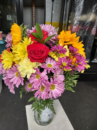 Florist «Flowers Vs Flowers», reviews and photos, 414 Main St, Paterson, NJ 07501, USA