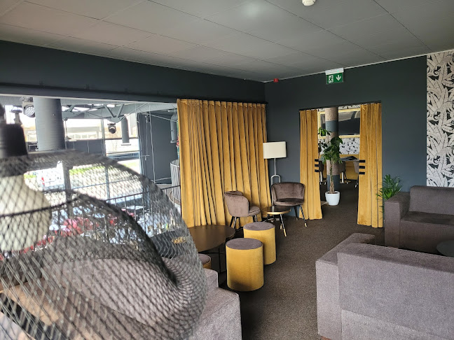 Curtain Line Kft. Színpadi függöny lángmentesítés,Varrás,Teraszponyva - Bolt