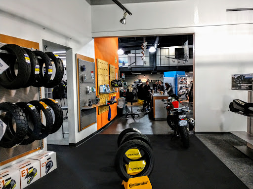 Motorcycle Dealer «CalMoto Livermore», reviews and photos, 952 N Canyons Pkwy, Livermore, CA 94551, USA