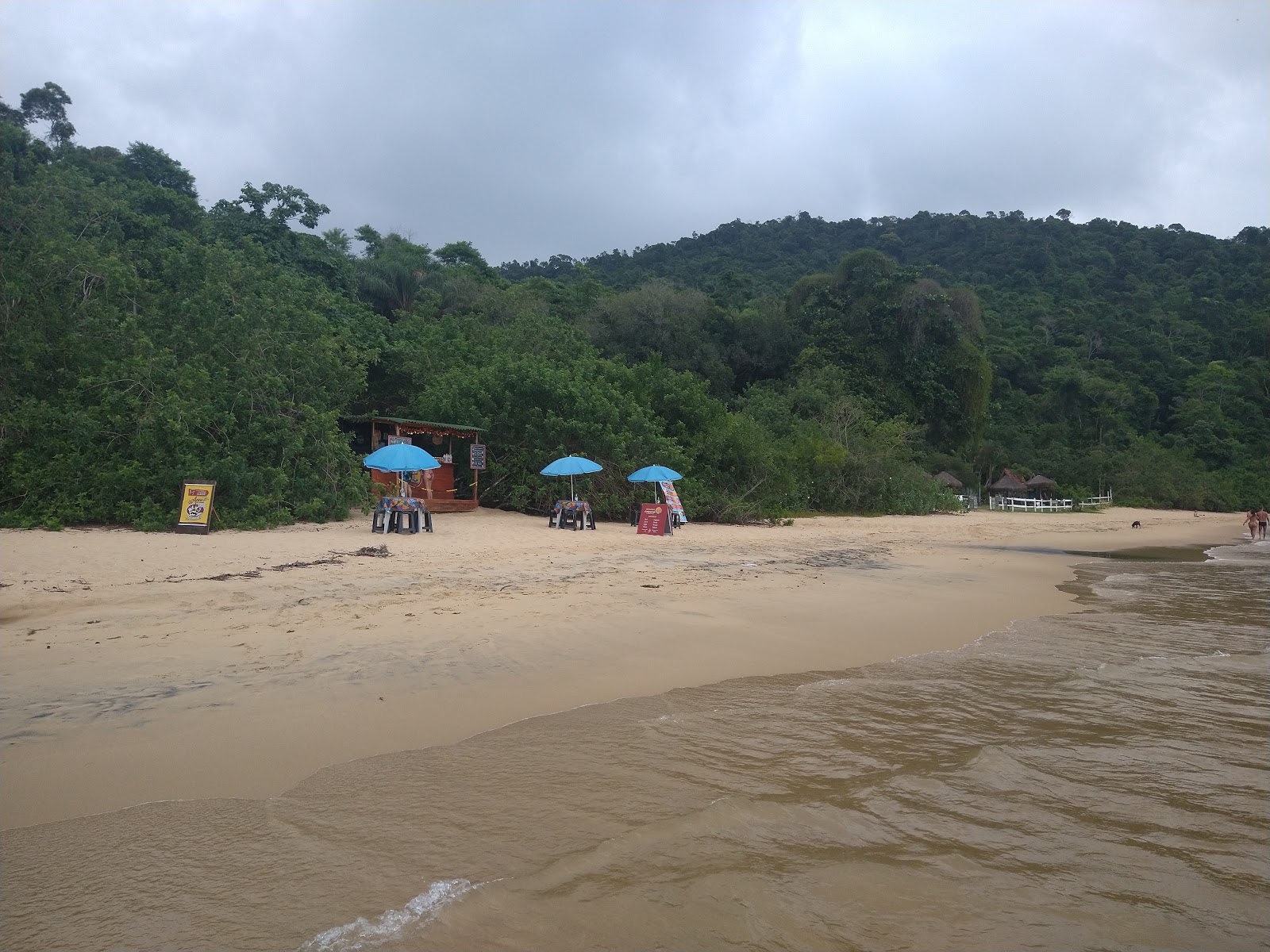 Photo of Vermelha Beach with very clean level of cleanliness