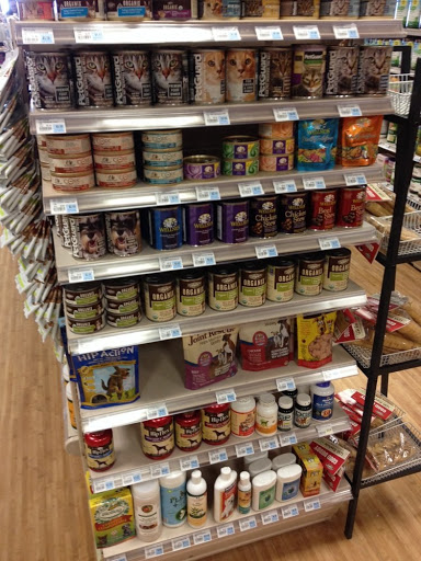 Health Food Store «Fruitful Yield», reviews and photos, 366 W Army Trail Rd, Bloomingdale, IL 60108, USA