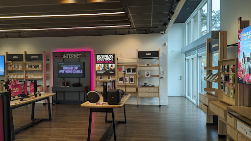 T-Mobile image