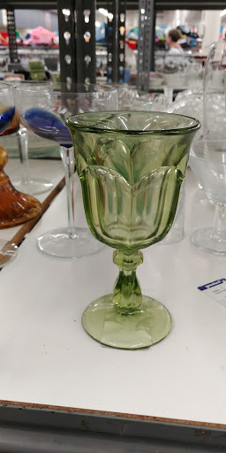 Thrift Store «Goodwill», reviews and photos