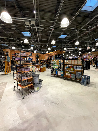 Camping Store «REI», reviews and photos, 1466 N Halsted St, Chicago, IL 60642, USA