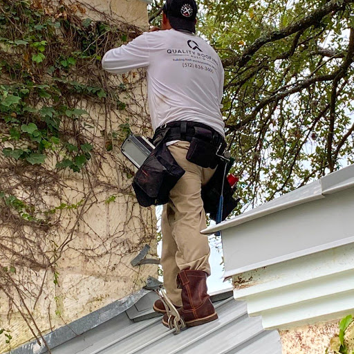 Roofing Contractor «Quality Roofing», reviews and photos, 8222 N Lamar Blvd E-43, Austin, TX 78753, USA