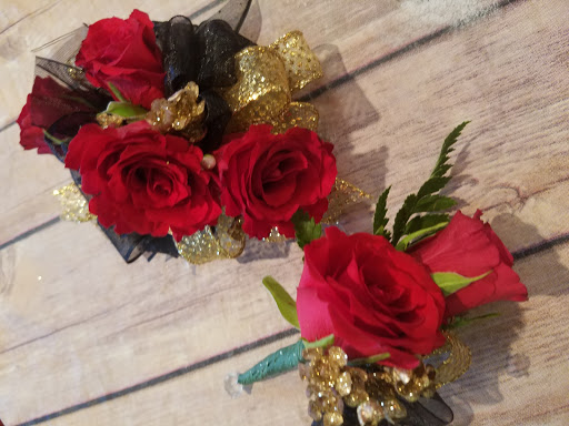 Florist «Rockwood Flower Shop», reviews and photos, 32723 Fort Rd, Rockwood, MI 48173, USA