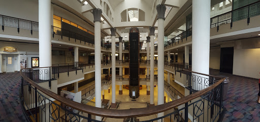 Shopping Mall «Ballston Common Mall», reviews and photos, 4238 Wilson Blvd, Arlington, VA 22203, USA