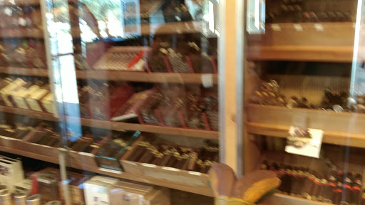 Tobacco Shop «Tobacco Corner», reviews and photos, 117 Walt Whitman Rd, Huntington Station, NY 11746, USA