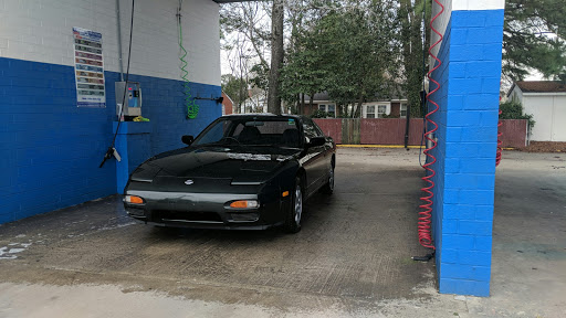 Evans Street Car Wash en Greenville