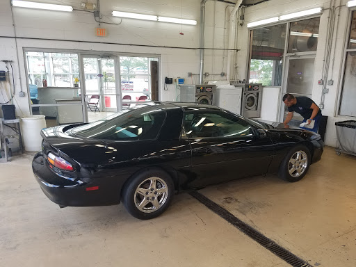 Car Detailing Service «Route 38 Auto Wash & Detail», reviews and photos, 200 W Roosevelt Rd, Lombard, IL 60148, USA