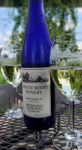 Winery «Smith-Berry Winery», reviews and photos, 855 Drennon Rd, New Castle, KY 40050, USA