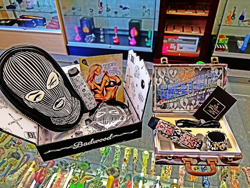 Tobacco Shop «Twenty One Plus Smoke Shop», reviews and photos, 144 Bowdoin St, Dorchester, MA 02122, USA
