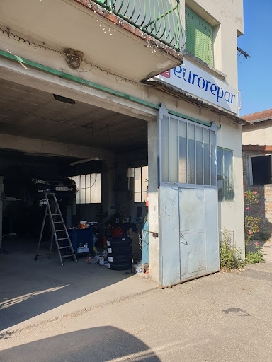 Photo 4 - Fred autoservices