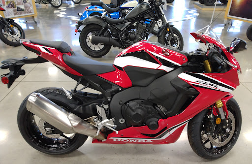 Honda Dealer «Honda of the Ozarks», reviews and photos, 2055 E Kerr St, Springfield, MO 65803, USA