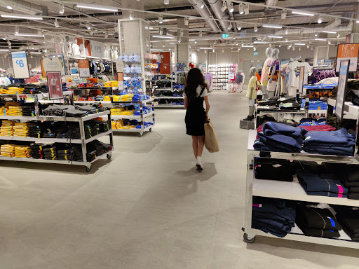 Messi kledingwinkels Rotterdam