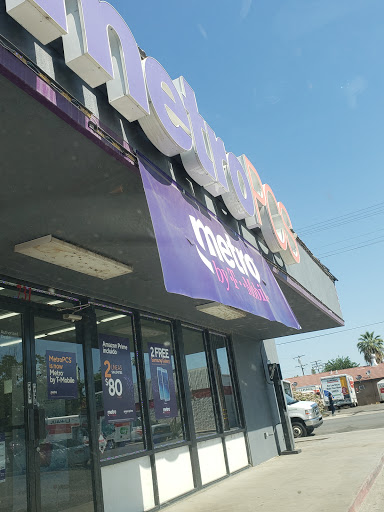 Cell Phone Store «MetroPCS Authorized Dealer», reviews and photos, 731 Main St, Delano, CA 93215, USA