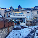 Photo n° 1 de l'avis de Jean.o fait le 05/12/2022 à 16:40 pour Vival Boulangerie Epicerie à Mandailles-Saint-Julien