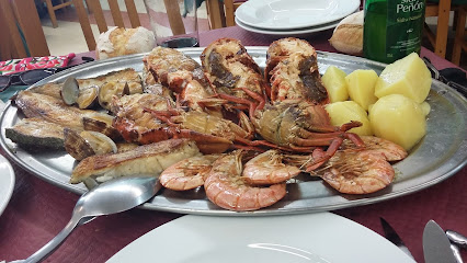 Restaurante Casa Ponderoso - Ctra. Bañugues, s/n, 33449 Legua, Asturias, Spain