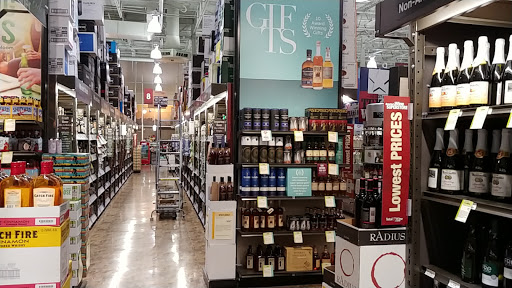 Wine Store «Total Wine & More», reviews and photos, 11 Mystic View Rd, Everett, MA 02149, USA