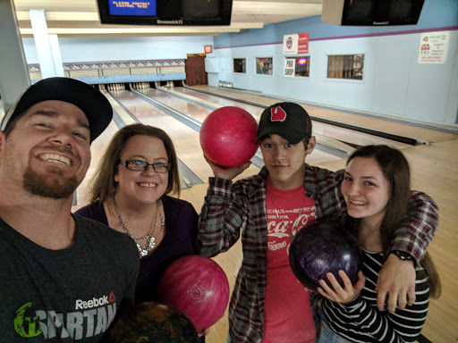 Bowling Alley «Skyline Lanes», reviews and photos, 201 Kraft St, Clarksville, TN 37040, USA